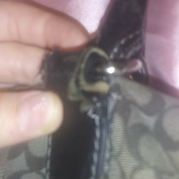 Coach New York Bag - Picture 3 of 6